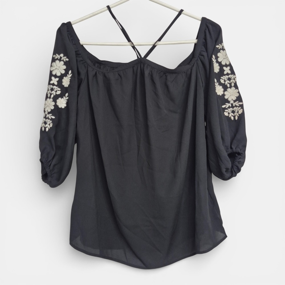 Roper Black Embroidered Cold Shoulder Strappy Neck Blouse Top Medium NWT